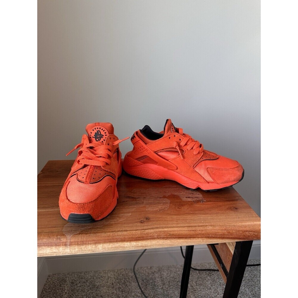 Nike Air Huarache Rush Orange Suede Running Sneakers Womens 8.5 DQ8589-800